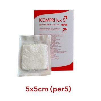 Gaaskompressen 5x5cm (per 5 verpakt)   doos 20 stuks